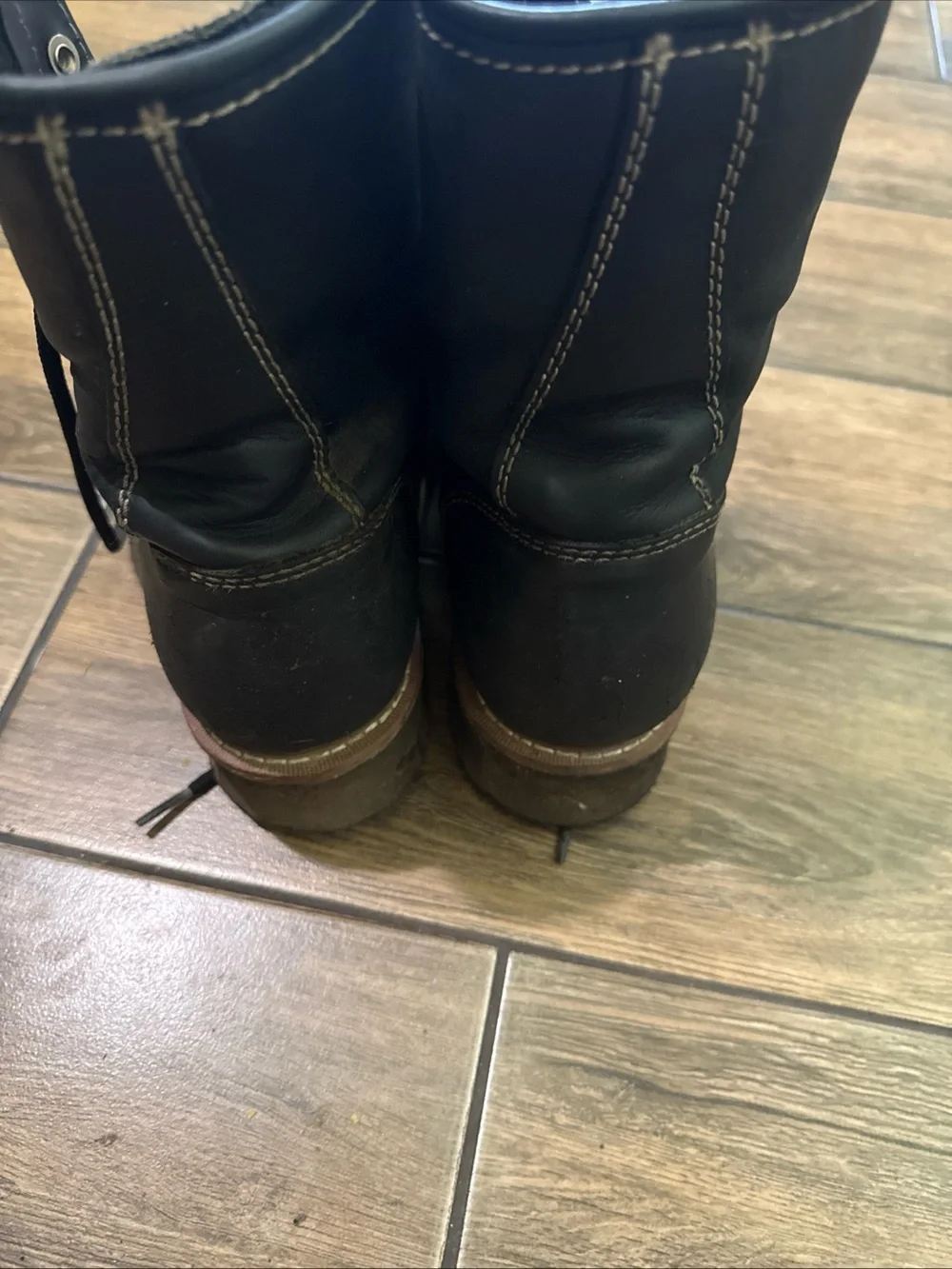 Bonanza Boot Men's Logger Work Boots Size 8  ( No Insoles )